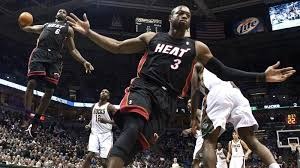 为什么博彩容易摧毁“中产阶级”？解析信用贷与赌博的恶性循环。（中产为何易被赌博拖垮：信用贷引爆的债务恶性循环）